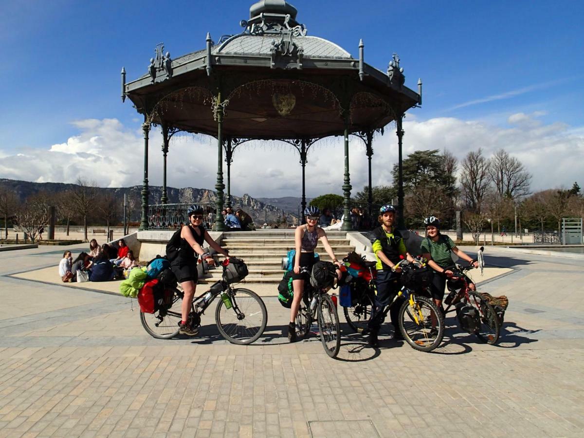 Velo Gite Valence Валанс Экстерьер фото