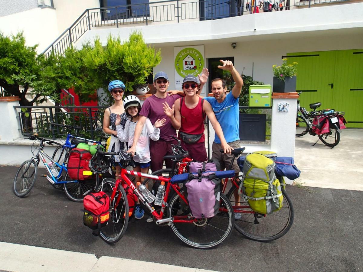 Velo Gite Valence Валанс Экстерьер фото