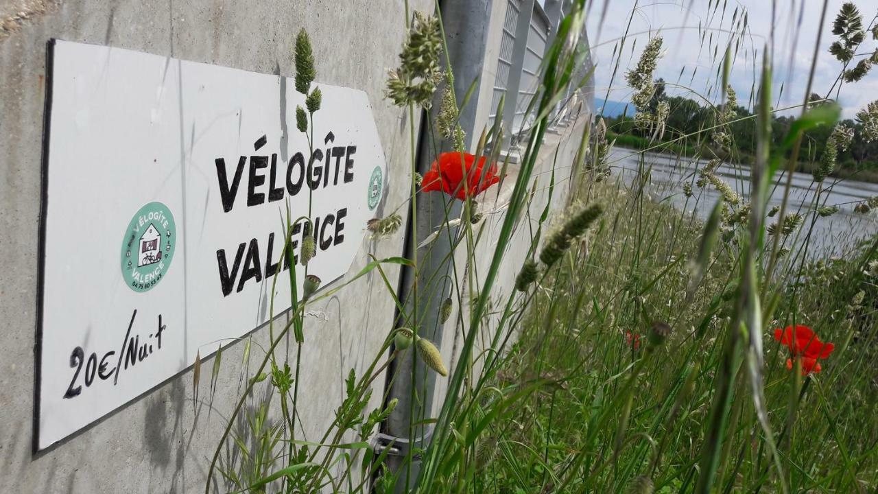 Velo Gite Valence Валанс Экстерьер фото